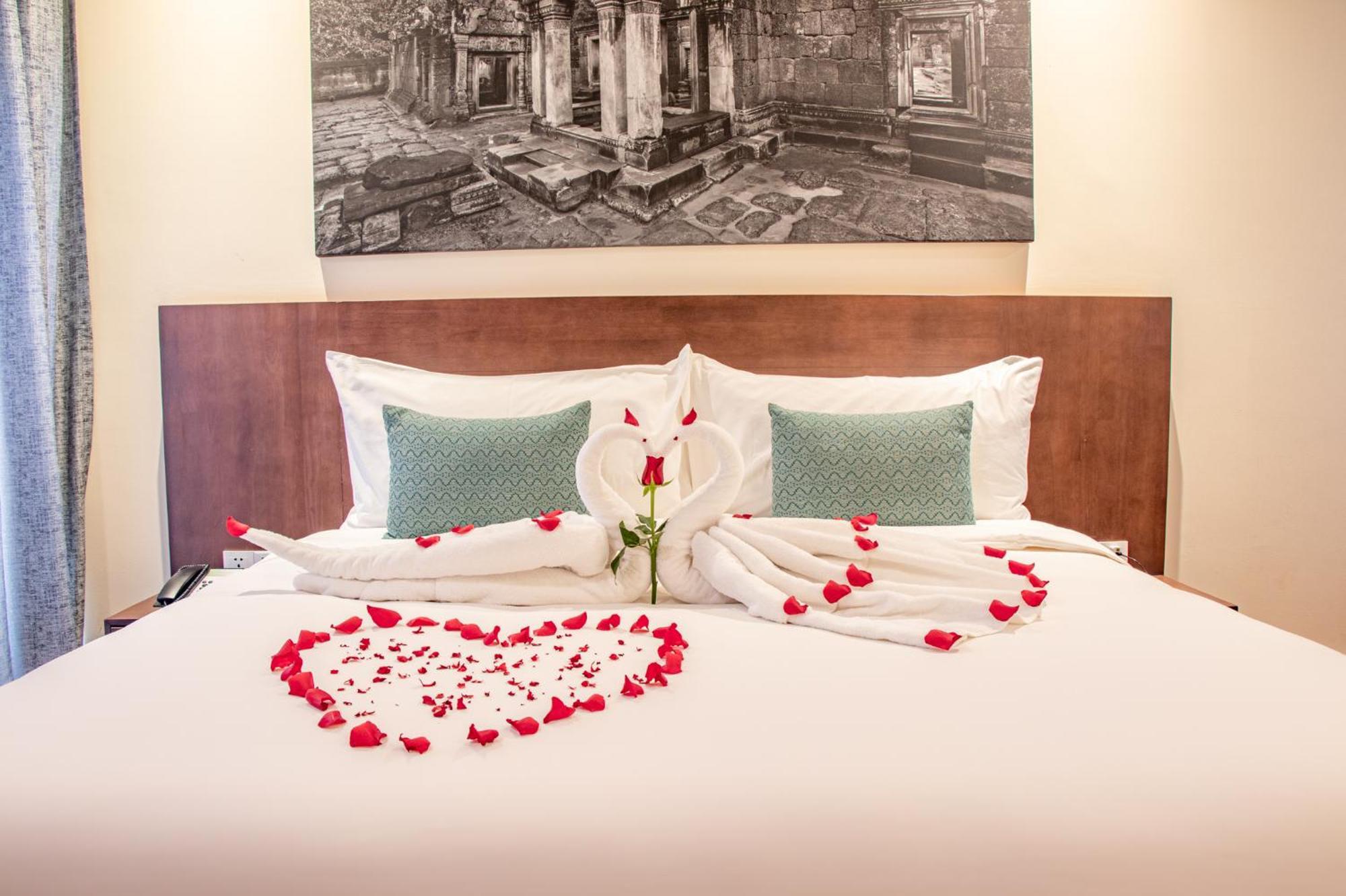 Amatak Boutique Hotel Siem Reap Exterior photo
