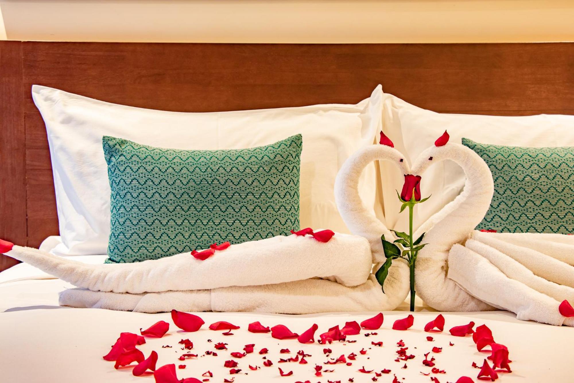 Amatak Boutique Hotel Siem Reap Exterior photo
